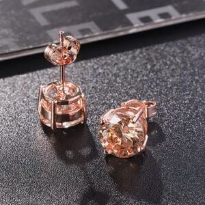 🌸Elegant Rose and Gold Stud Earrings🌸